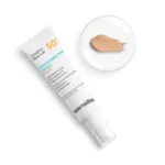 SENSILIS PHOTOCORRECTION [HA 50+] ECRAN FLUID TEINTE SPF 50 50ML – Image 2